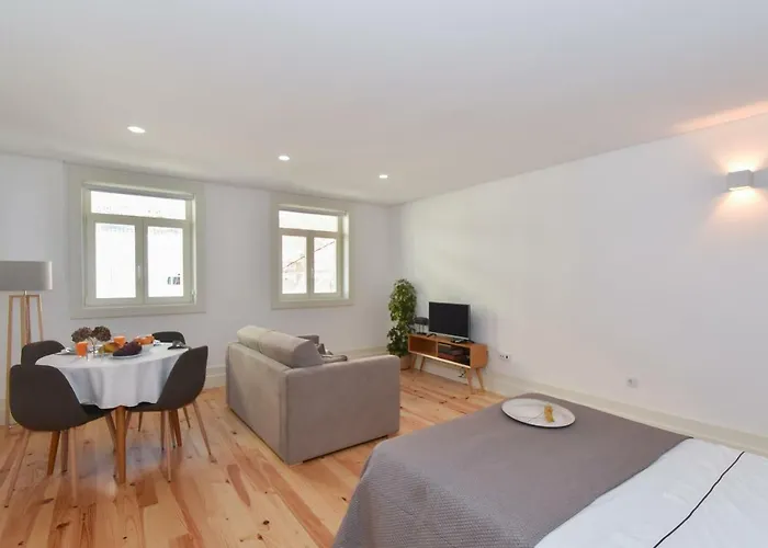 Oporto4all - Fontainhas * פורטו